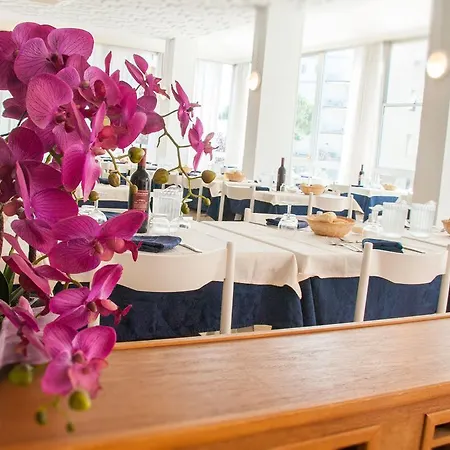 Raffaello 3* Cesenatico