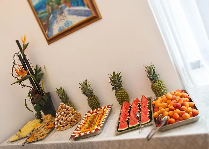 Raffaello 3* تْشيزيناتيكو