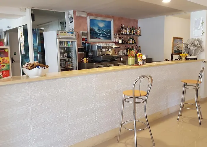 Raffaello 3* تْشيزيناتيكو