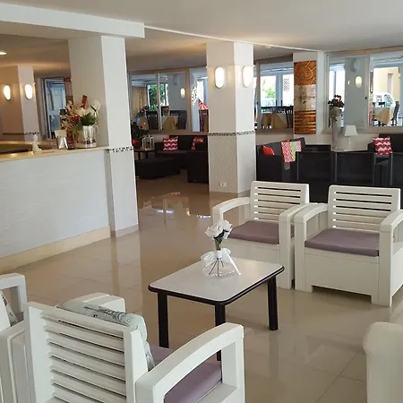 Hotel Raffaello 3*